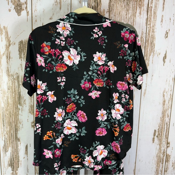 Room Service, Floral Black Pajama Set. Size Small. In excellent condition! - Picture 5 of 9